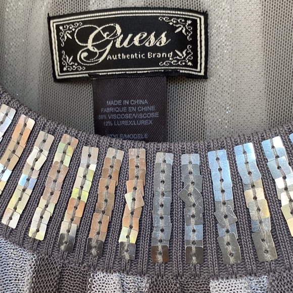 Guess short sleeve sweater - Picture 2 of 3